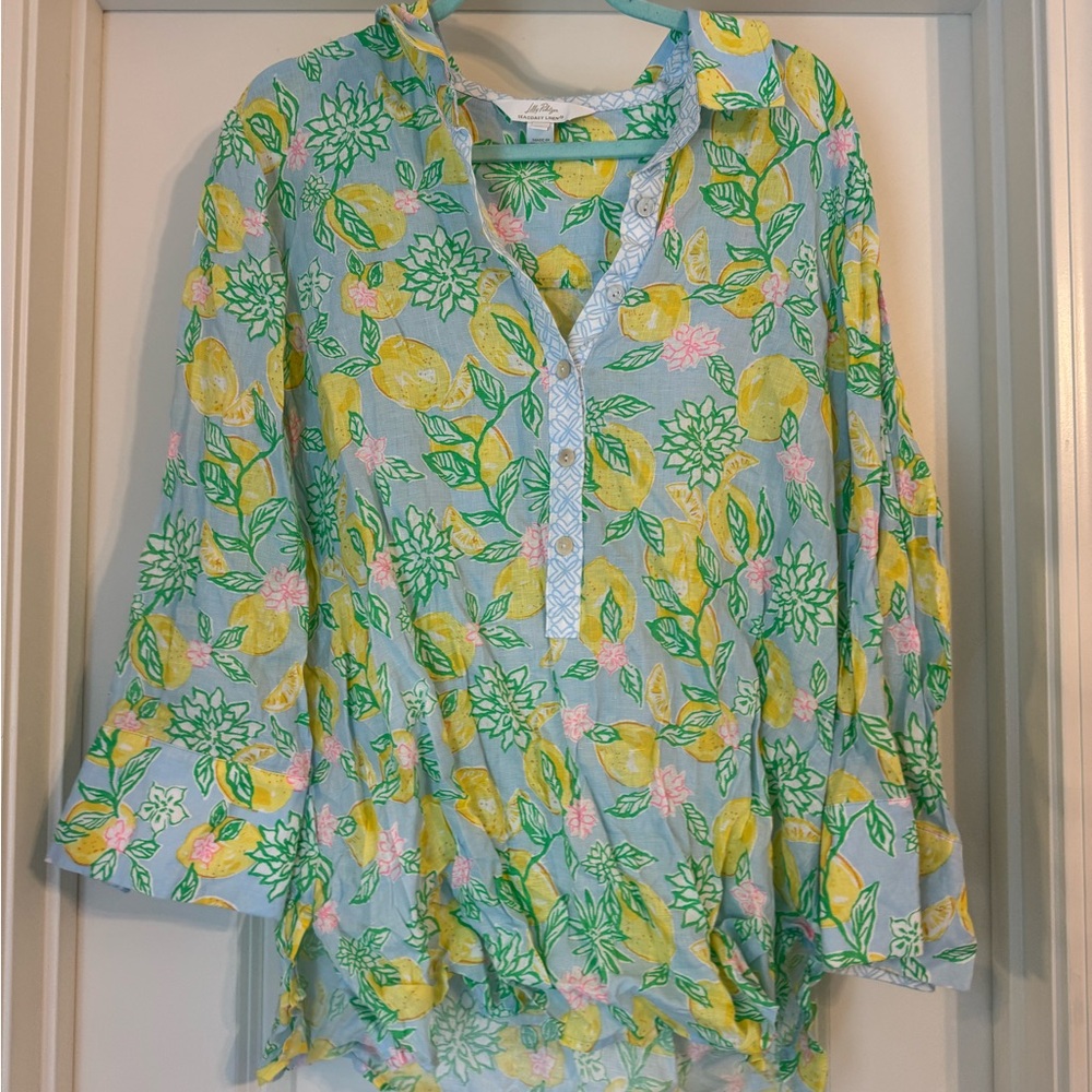 Lilly Pulitzer Line. Lemon Print V-Neck Tunic Top